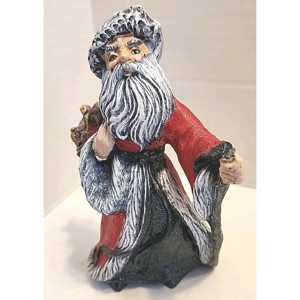Vintage Old World Ceramic Santa Claus Figurine